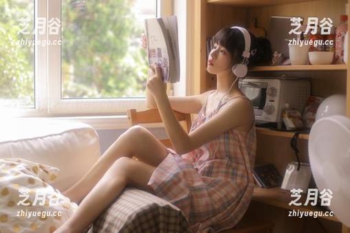 Peach milky 想看福利?Peach milky眼镜的作品如此迷人,让你一看成主顾!